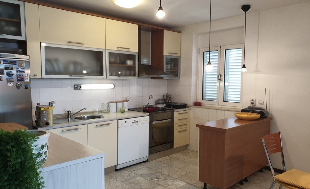 Appartamento direttamente a Split in vendita.