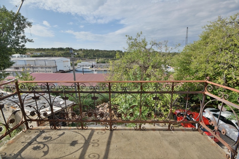 Terrazza con bella vista mare - appartamento A2149, Kraljevica, Croazia.