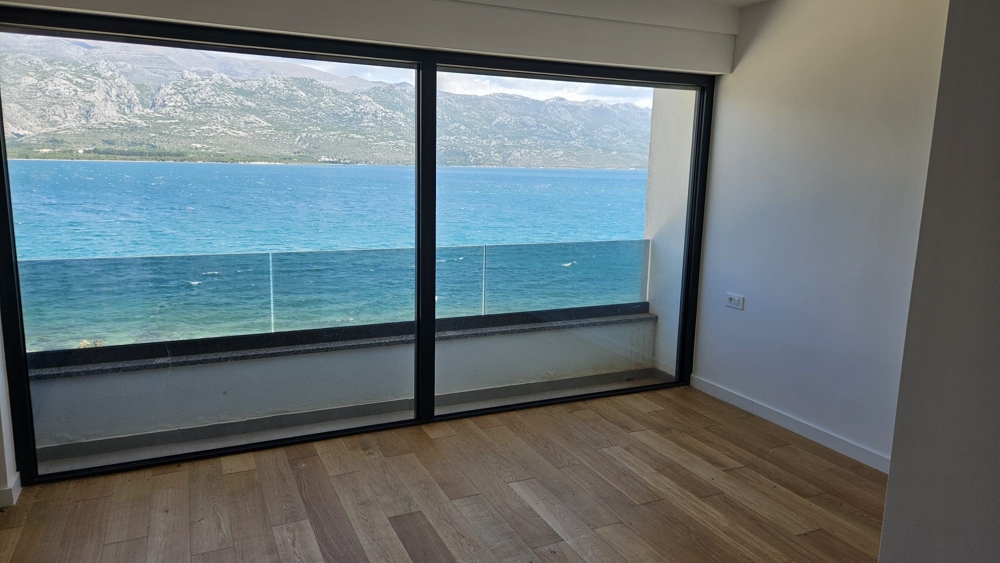 Moderna terrazza sul tetto dell'immobile A2382 vicino a Zadar in Croazia - Panorama Scouting.