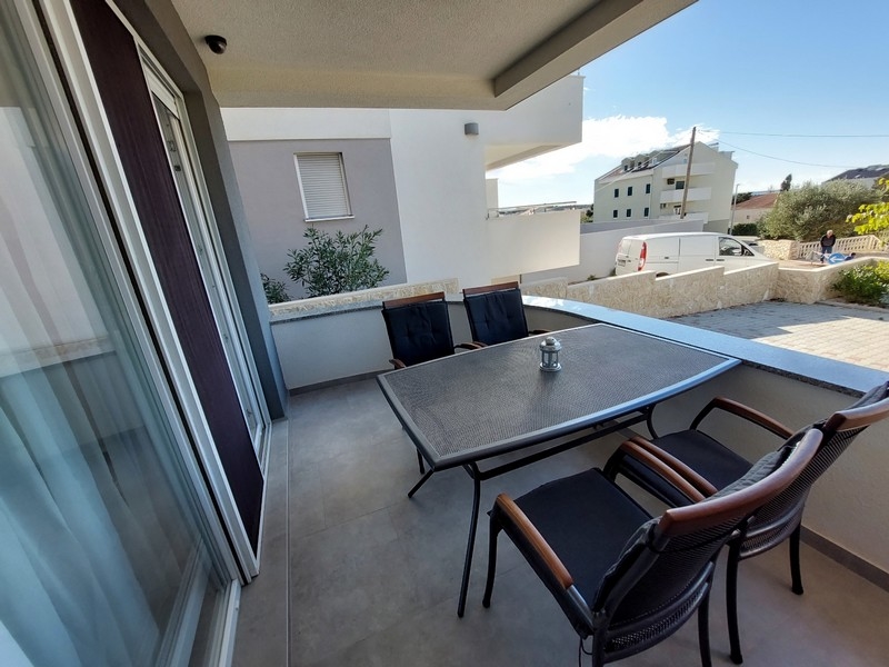 Appartamento con ampia terrazza - immobili in Croazia