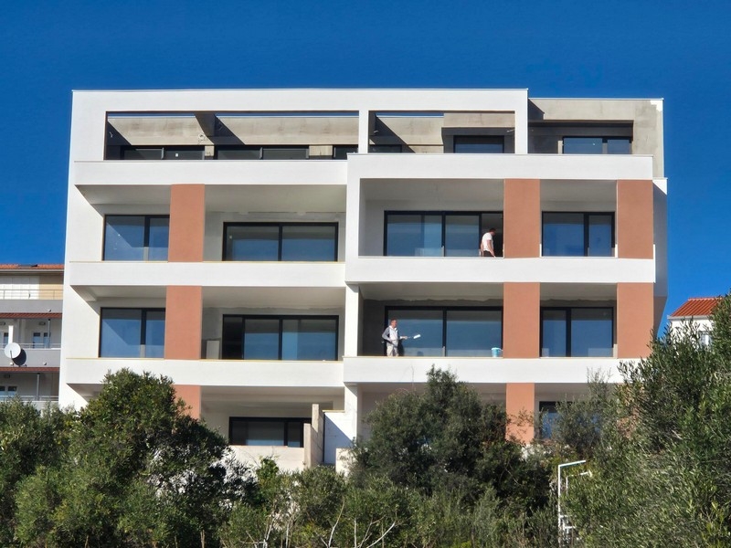 Nuova costruzione con appartamenti e vista mare a Primosten, Dalmazia