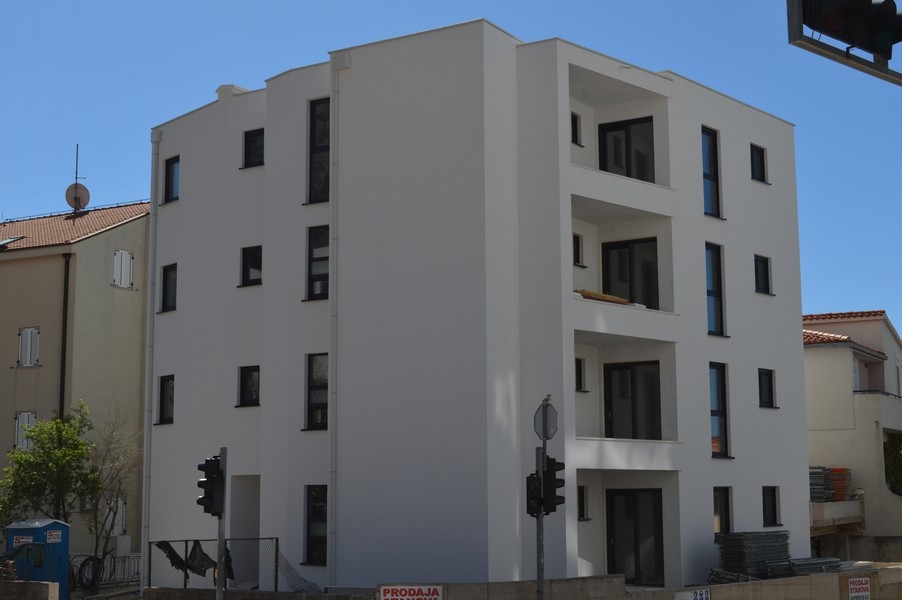 Appartamento al terzo piano di un edificio nuovo in Croazia, Makarska, in vendita.