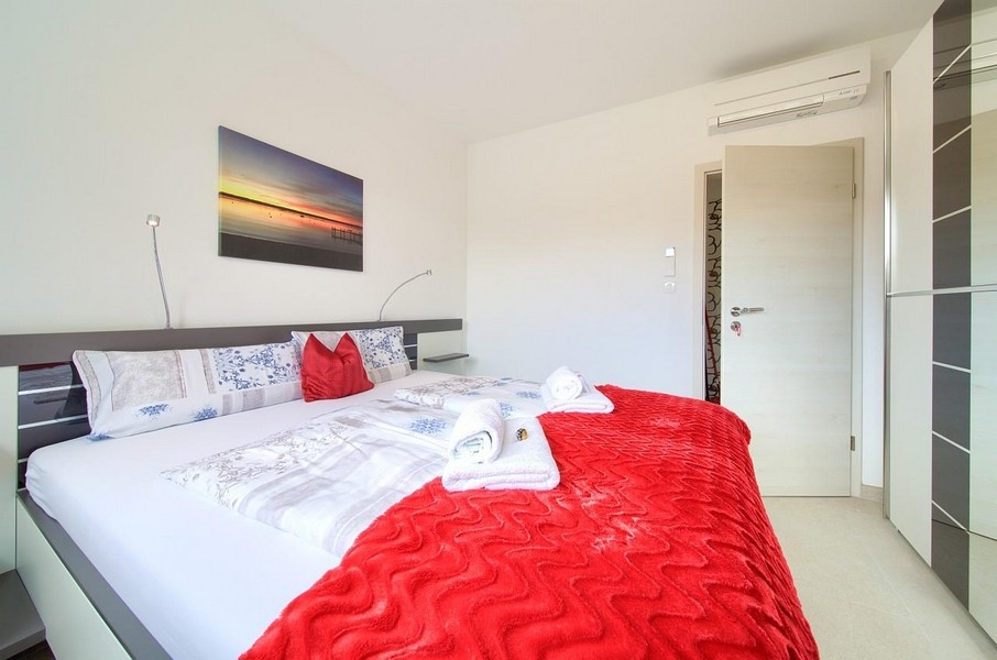 Camera da letto climatizzata dell'immobile A3445, Croazia.