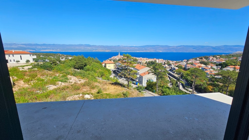 Vista mare dalla terrazza su Vrbnik e sul Quarnaro - appartamenti di nuova costruzione A3480 sull'isola di Krk