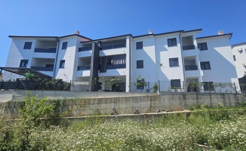 Appartamenti moderni di nuova costruzione in vendita in Croazia sull'isola di Krk.