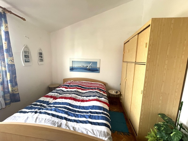 Camera da letto con armadio