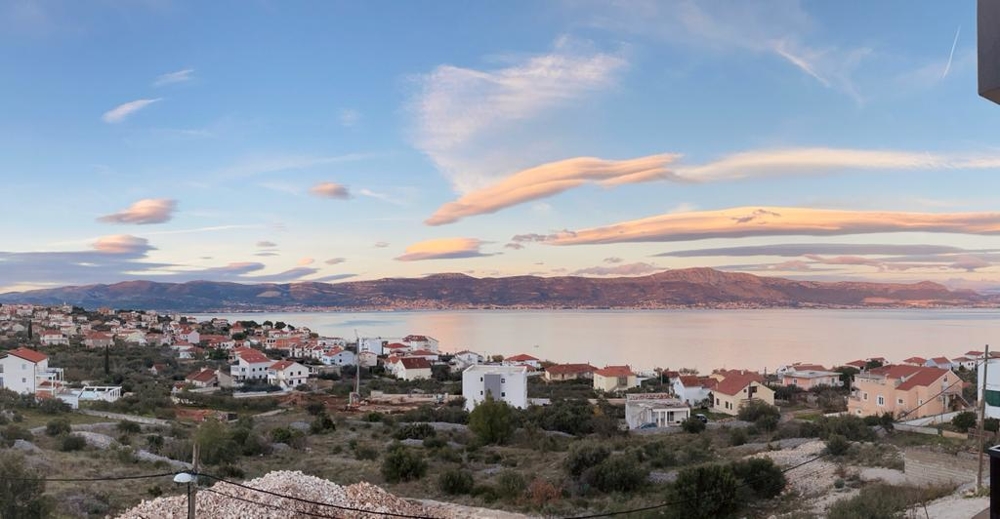 Vista mare panoramica su Slatine