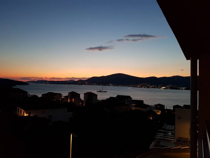 Immobile A3665 - vista mare di notte a Ciovo.