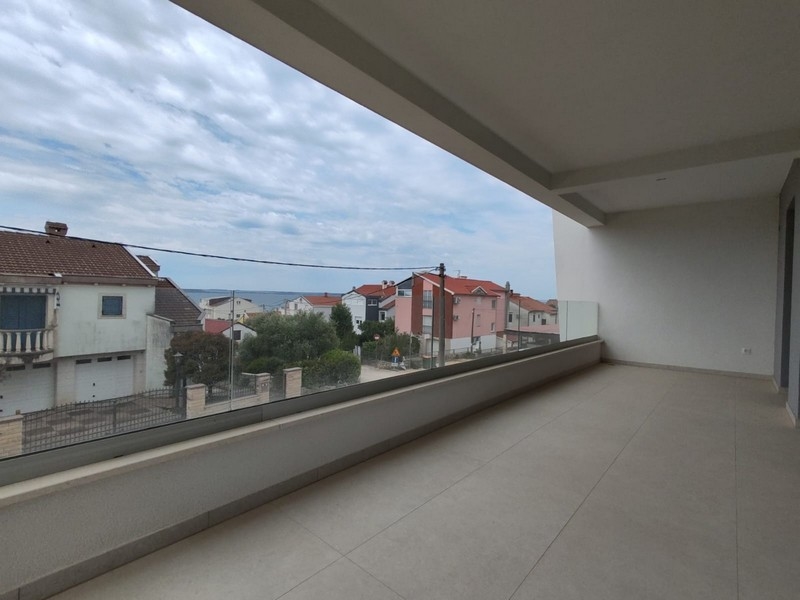 Vista mare dal balcone dell'immobile A3671 in Croazia.