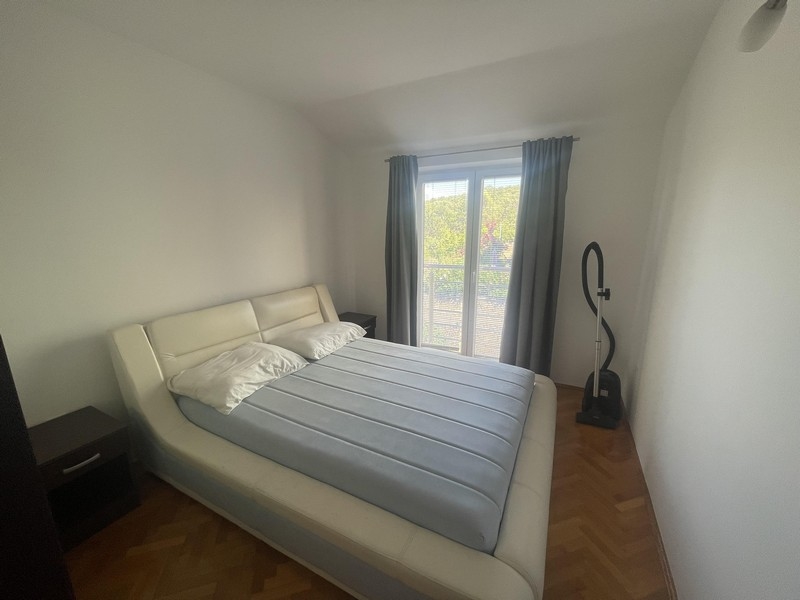 La camera da letto con comfort e vista.