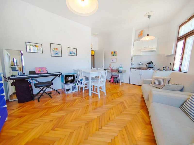 Appartamento tradizionale nel centro di Rovinj in vendita - Panorama Scouting.