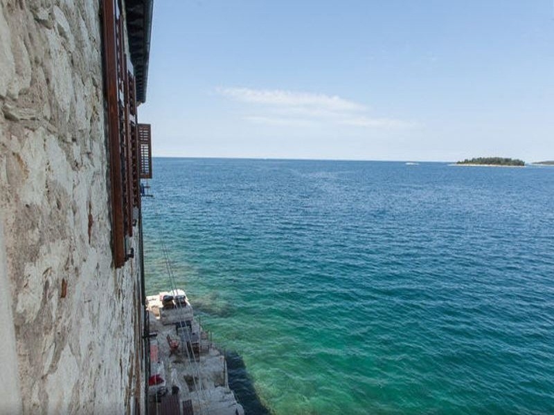 Appartamento direttamente sulla riva del mare in Istria in vendita - Panorama Scouting