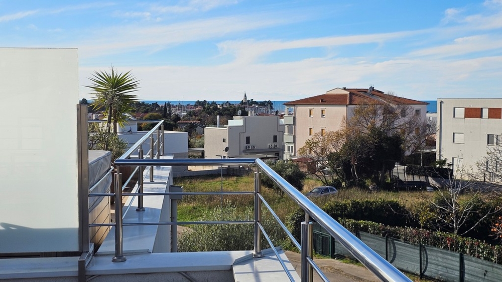 Appartamento con vista mare in Istria in vendita a Novigrad - A3870.