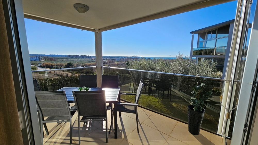 Appartamento con vista mare a Novigrad (Croazia) in vendita - A3873.-