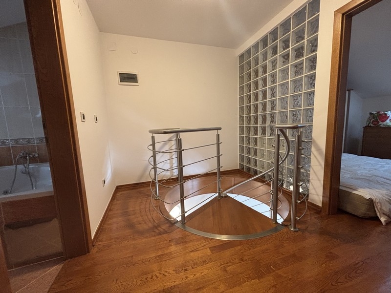 Zona galleria con accesso alle camere da letto