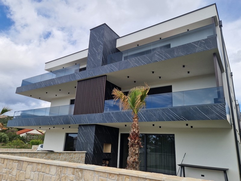 Appartamento moderno con vista mare a Stara Novalja