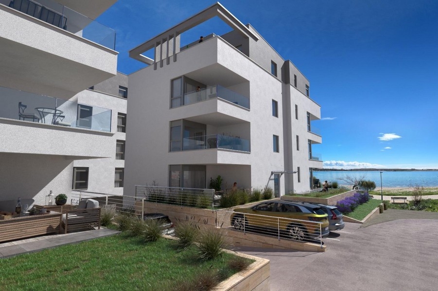 Moderno complesso residenziale vicino al mare a Povljana