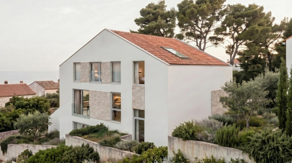 Moderno edificio residenziale con attico a Jezera