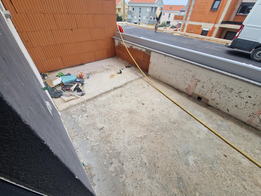 Terrazza coperta dell'appartamento al piano terra