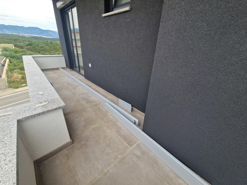 Terrazza coperta con vista mare