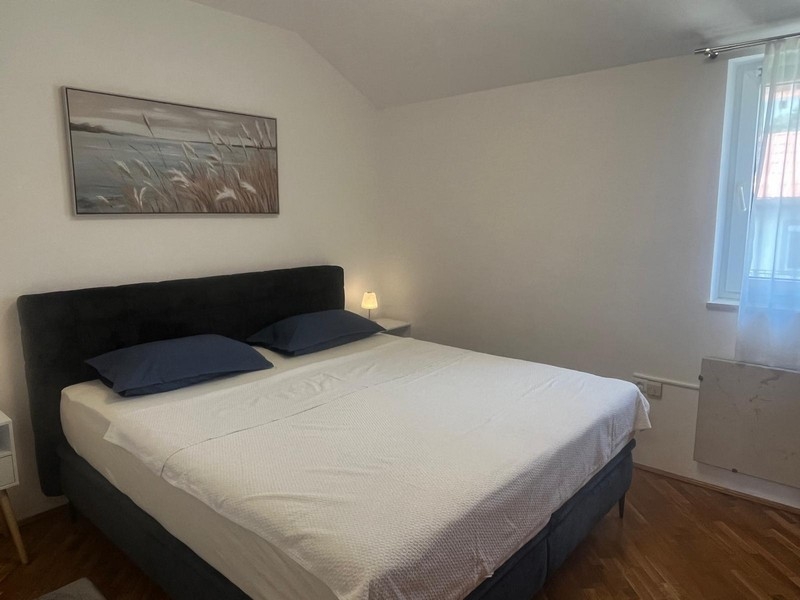 Seconda camera da letto con letto matrimoniale
