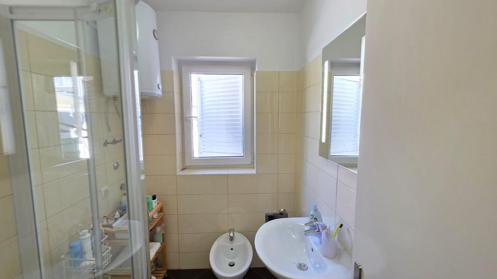 Bagno con doccia