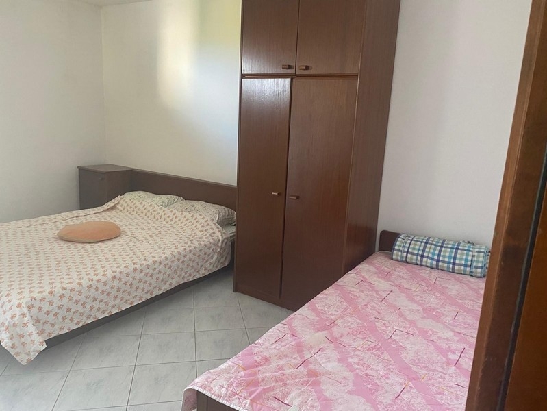 Camera da letto con letto matrimoniale