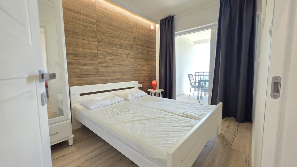 Camera da letto con letto matrimoniale