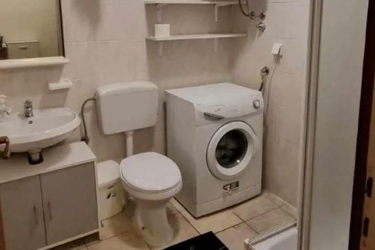 Bagno con lavatrice - appartamento A4115