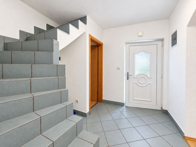 Ingresso con scala per la soffitta