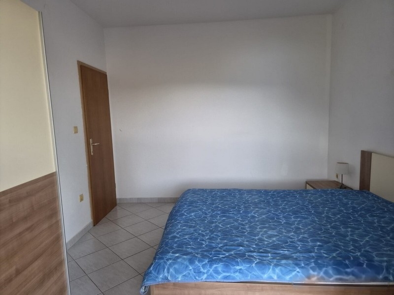 Camera da letto con letto matrimoniale