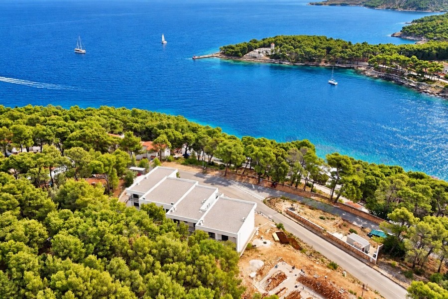 Appartamento su due piani con vista mare a Jelsa su Hvar