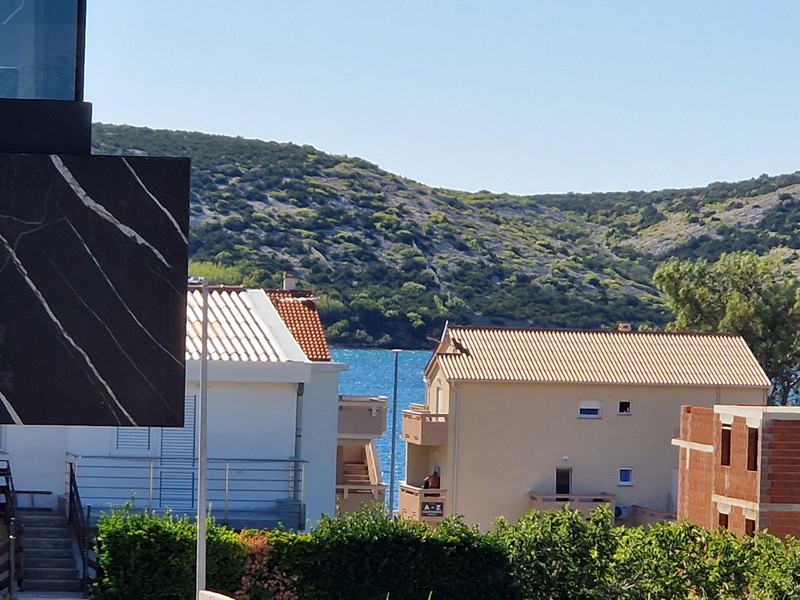 Vista dalla casa sulla baia di Stara Novalja