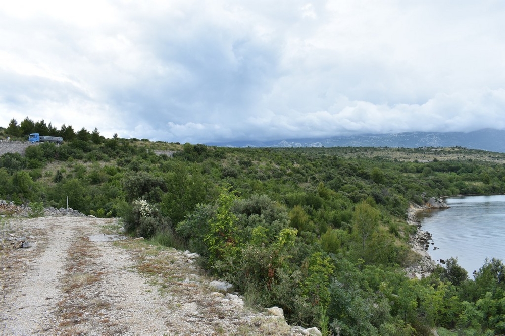 Terreno sul mare in posizione tranquilla in Croazia in vendita - Panorama Scouting.