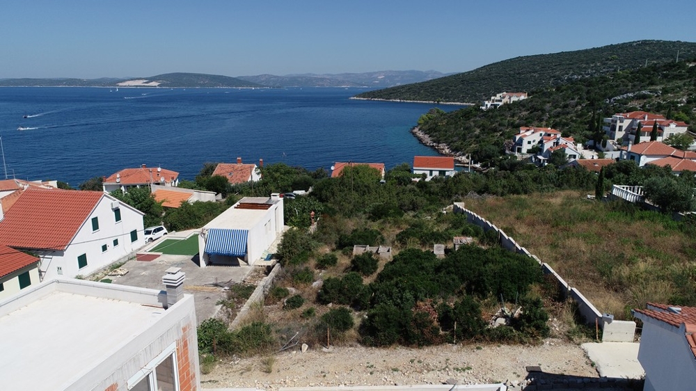 Terreno sull'isola di Solta in Croazia in vendita - Panorama Scouting.