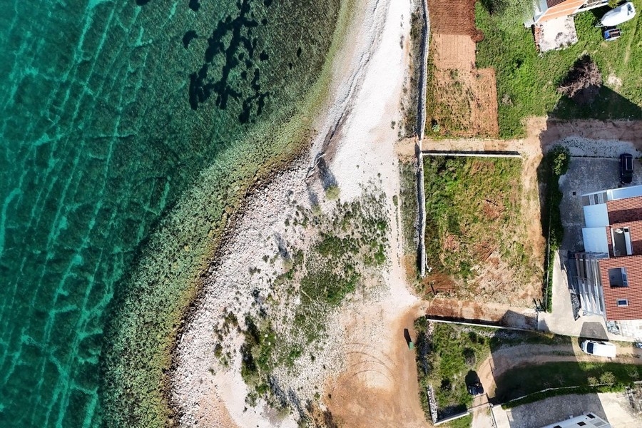 Terreno sul mare, Isola di Brac, Croazia.