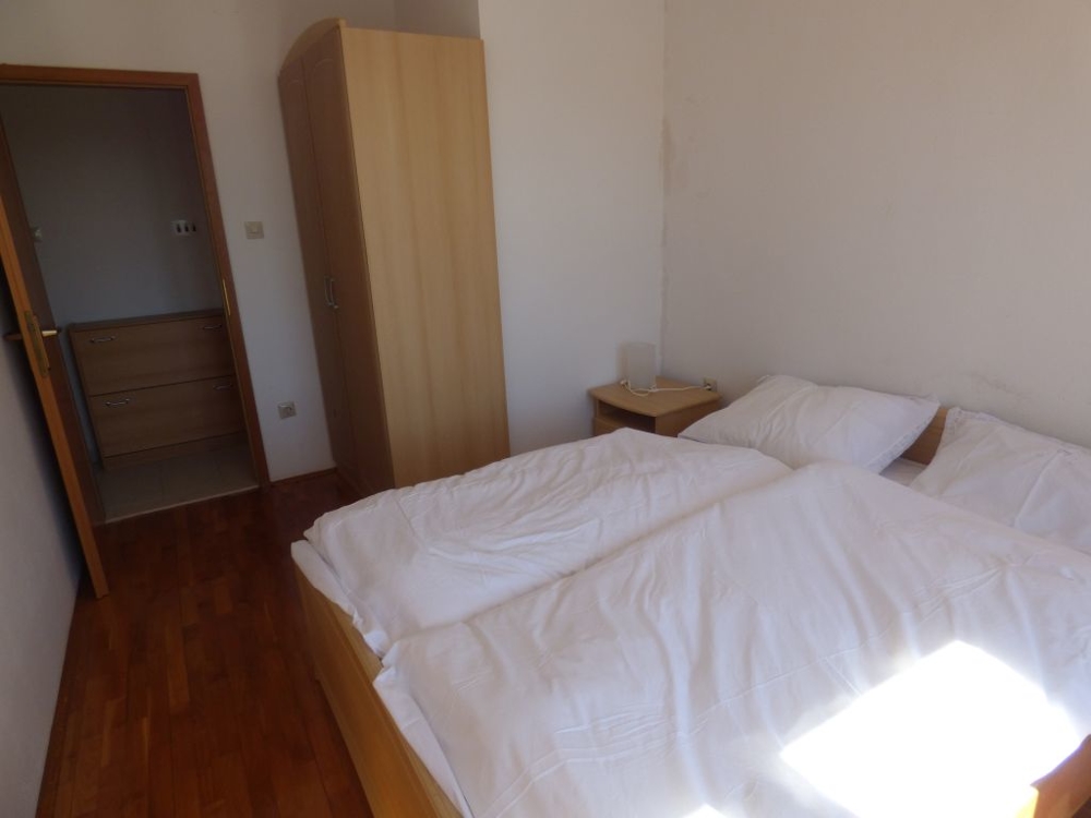 Un'altra camera da letto.