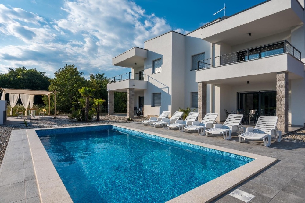 Villa in vendita sull'isola di Krk in Croazia - Panorama Scouting GmbH.