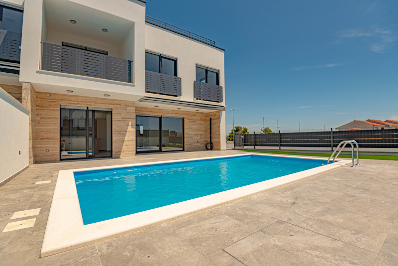 Immobili con piscina in Croazia - Panorama Scouting.