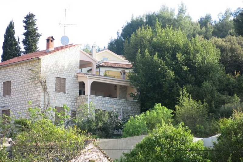Attraente casa in pietra in Croazia a Brac in vendita - Panorama Scouting H1905.
