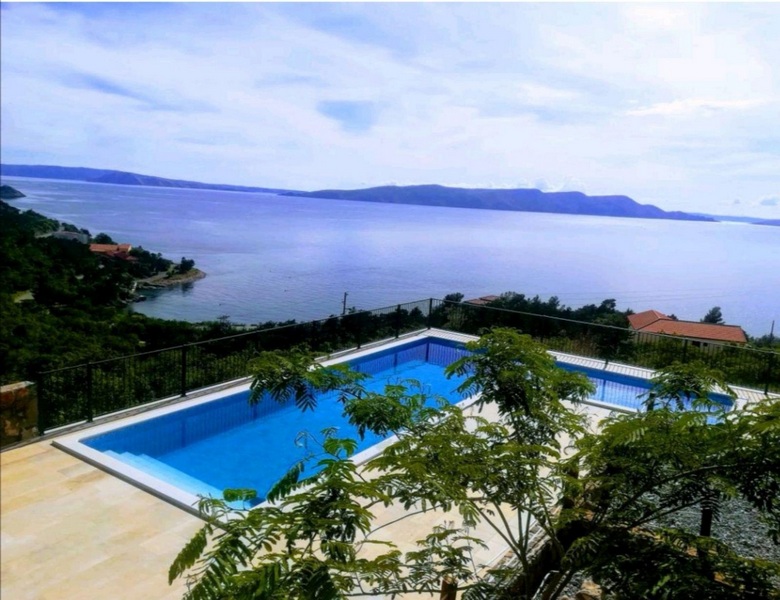 Casa da affittare ai turisti in vendita in Croazia - Panorama Scouting H1914, zona di Senj, Quarnaro.