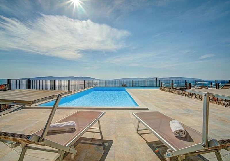 Casa con piscina e vista mare nella zona di Senj, Croazia, in vendita - Panorama Scouting immobili.