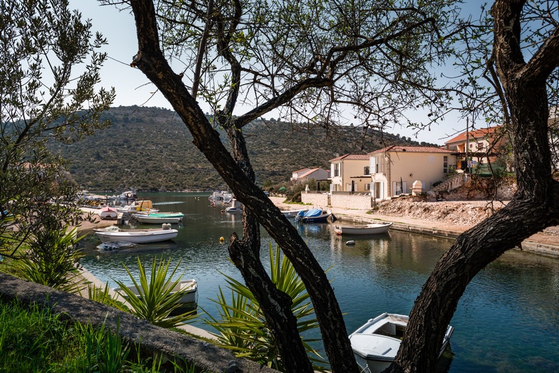 Casa mediterranea direttamente sul mare in vendita - Panorama Scouting H1917.