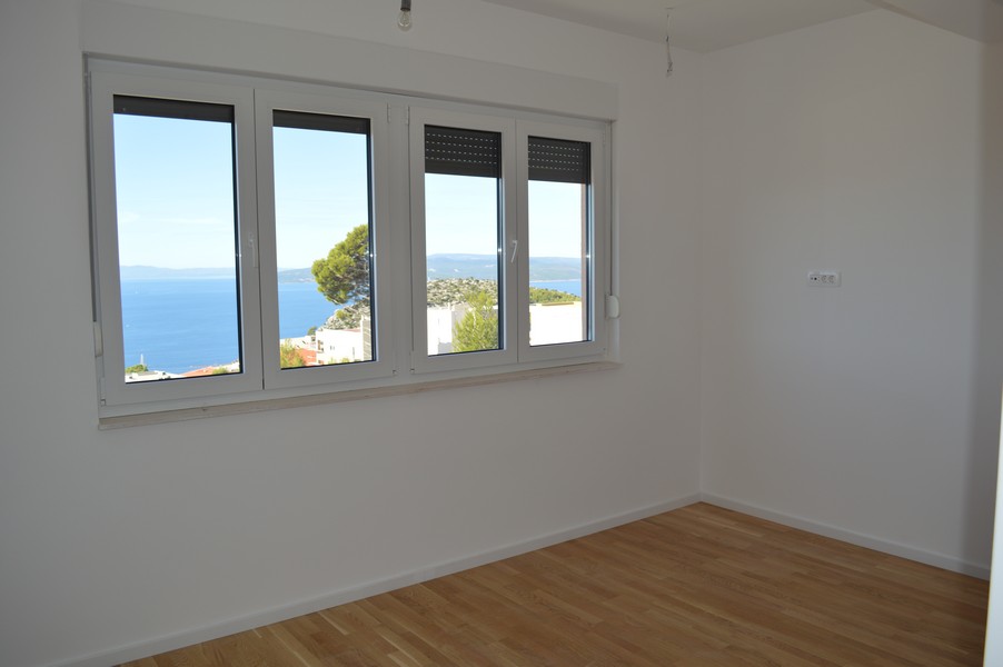 Camera da letto dell'immobile H2147 in vendita a Makarska.