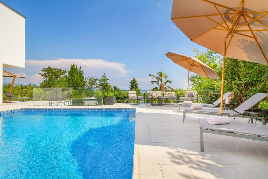 Immobili di lusso in Croazia - immobili a Opatija con Panorama Scouting.