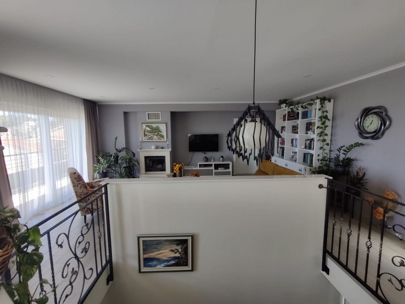 Impressioni della zona giorno dell'immobile H2498, riviera di Makarska.