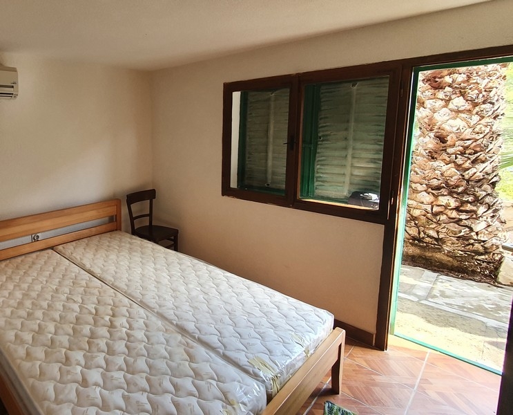Camera da letto con accesso alla terrazza