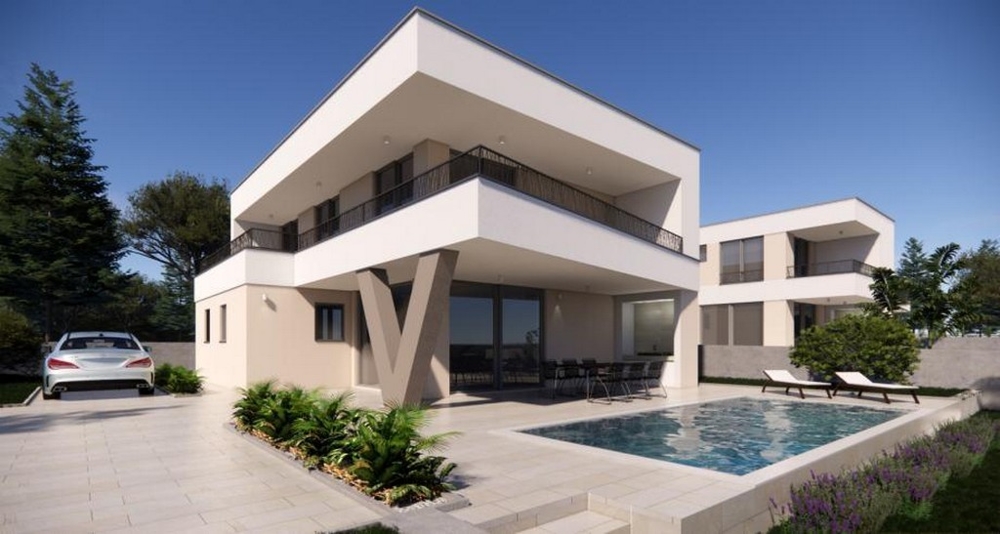 Visualizzazione della villa con piscina e posto auto