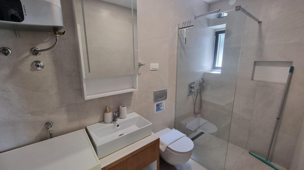 Bagni moderni con doccia