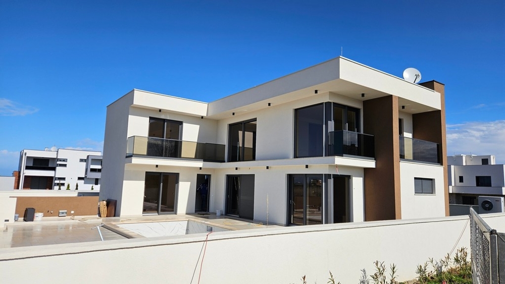 Rendering 3D di una villa di lusso in vendita in Croazia - Panorama Scouting H2640.